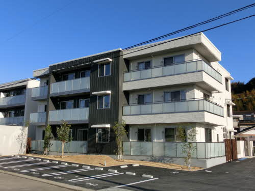 シャーメゾン初月Ⅱ B棟
