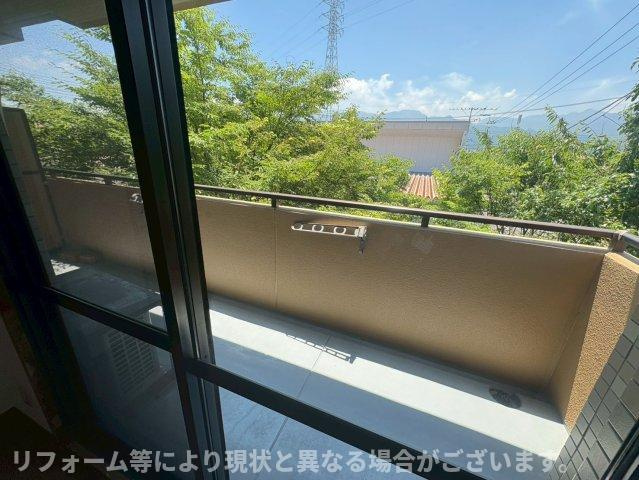スカール喜多川のバルコニー