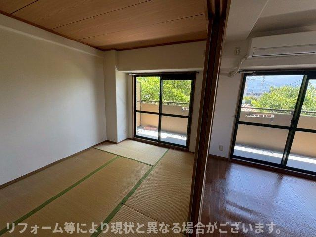 スカール喜多川の和室
