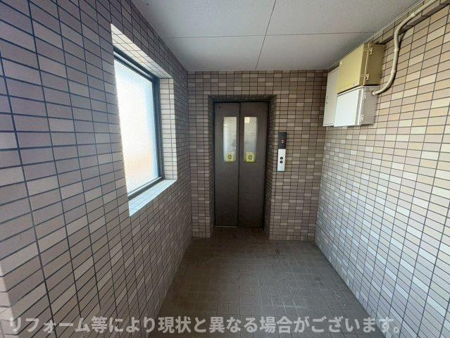 スカール喜多川のエントランス