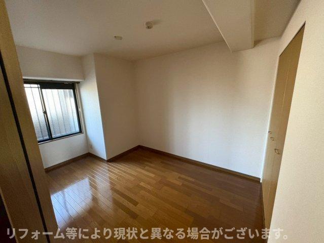 スカール喜多川の居間・リビング