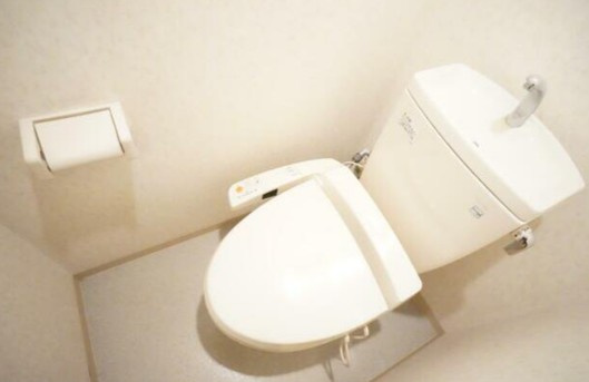 Quenel栄町のトイレ