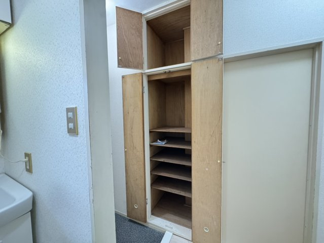 カザリヤマンションA棟の和室
