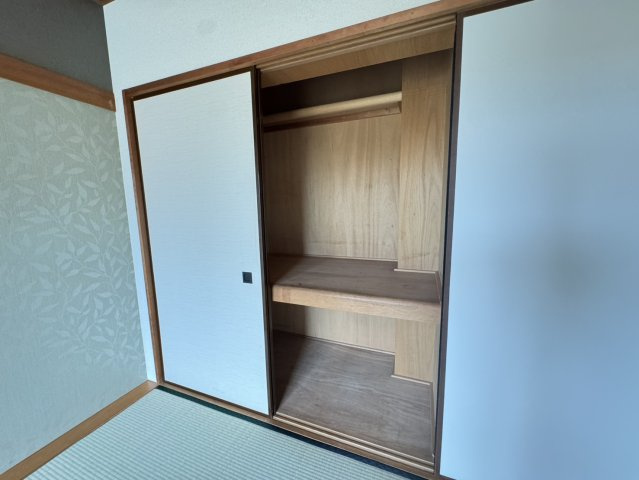 カザリヤマンションA棟の和室