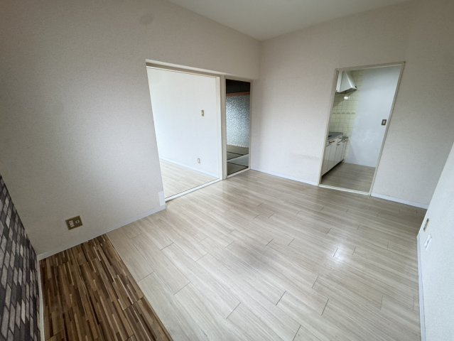 カザリヤマンションA棟のその他