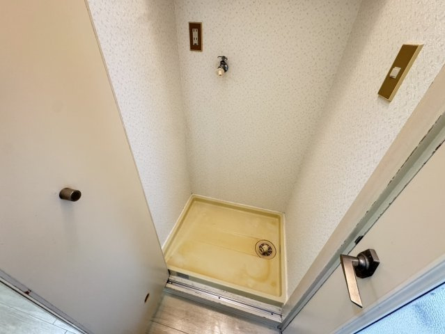 カザリヤマンションA棟のその他