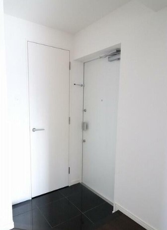 【玄関】