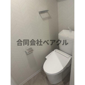 【トイレ】 | エンゼルプラザ京都太秦 | 清潔感のあるトイレです