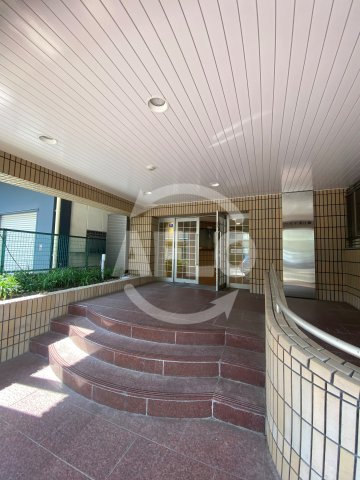 ハビテ深江橋　諏訪小学校区のエントランス|ハビテ深江橋　エントランス