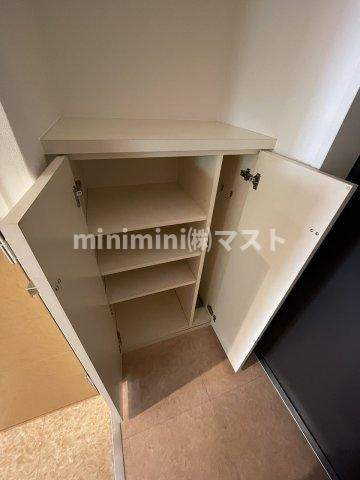 KDXレジデンス難波の収納