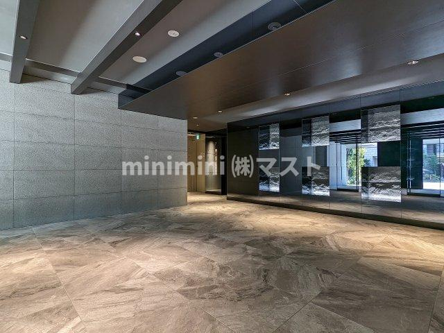 S-RESIDENCE福島Alovitaのロビー