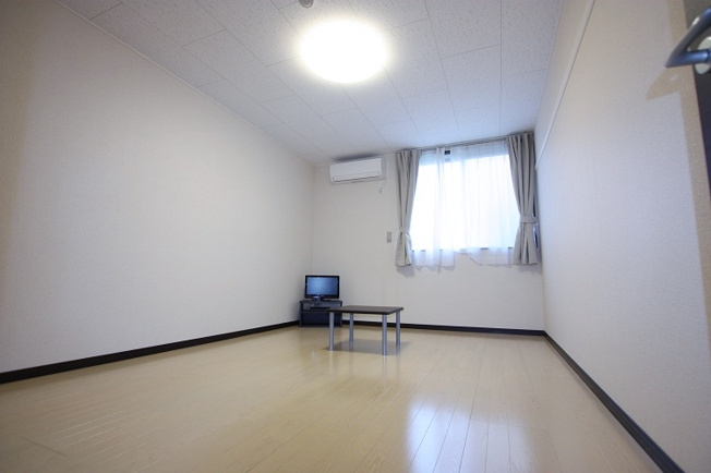 【居間・リビング】 | レオネクスト西津田 | 島根　松江　家具　家電　社宅　マンスリー