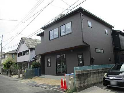 佐伯区五日市中央３丁目の外観