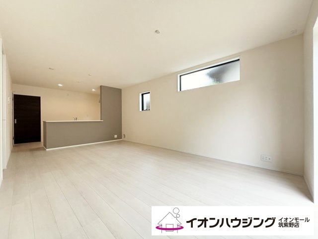 那珂川市山田　２号棟