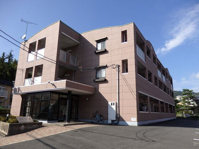 モラーダ上安の外観|建物外観を気になさる方へ、見た目の良い物件です