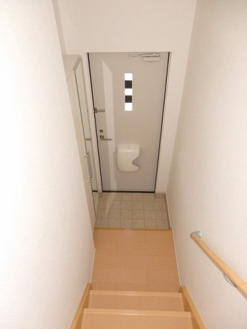 カ－サ　ジラソ－レの玄関|シンプルで使いやすい玄関です