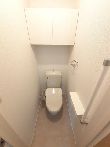 ドエル　Ｆ・Ｔ・Ｋ　Ⅵ番館のトイレ|落ち着いたトイレです