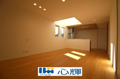 【居間・リビング】 | サンコート宇部市厚南北２丁目（６号地）