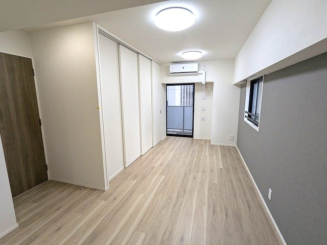 Urbanex千代田淡路町の設備|リビングに床暖房・エアコン・照明付