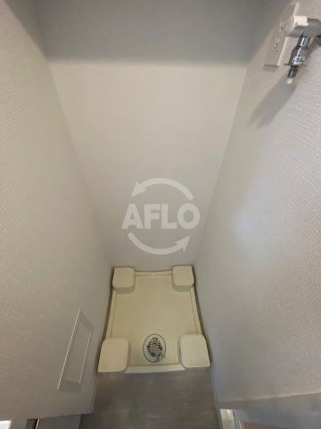 エスリードレジデンス大阪福島フロントの洗面所|エスリードレジデンス大阪福島フロント　洗濯パン