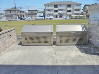 【その他共用部分】 | 敷地内ゴミ置場