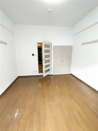 【寝室】 | レクシア西九条 | ゆとりの広さです