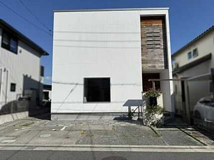 広島市安佐南区山本新町４丁目の中古一戸建の外観