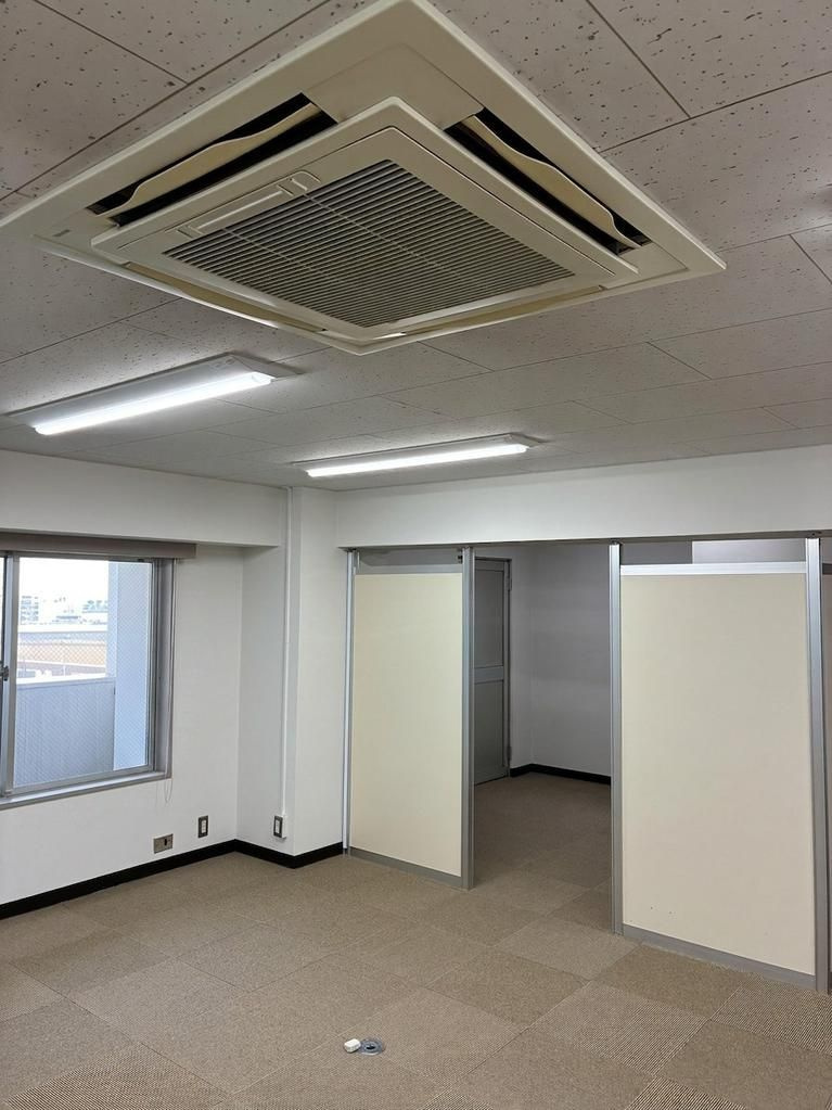 中央区日本橋蛎殻町２丁目の事務所の内装