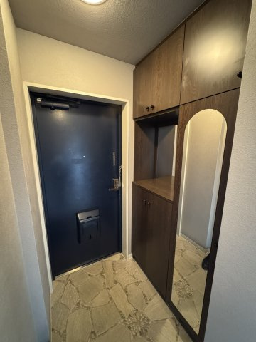 サンライズマンション岩出Ⅷの玄関