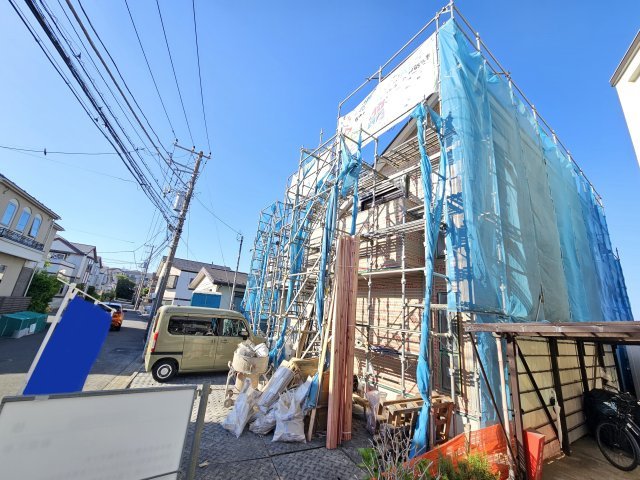 【残り1棟】ゆとりの4LDK◆ロフト付◆全室2面採光◆戸塚町～新築戸建2棟～