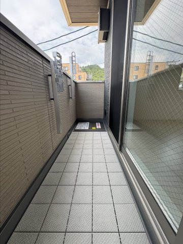 シャルレーヌのバルコニー