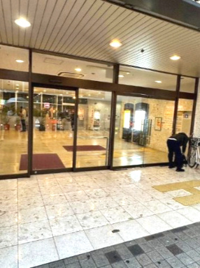 ひらかたサンプラザ３号館の内装