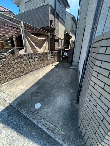 貸家　西宮市若草町の駐車場