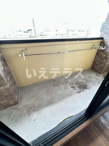 ベーシックコートのバルコニー