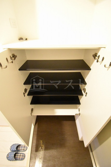 セレニテ北久宝寺の収納