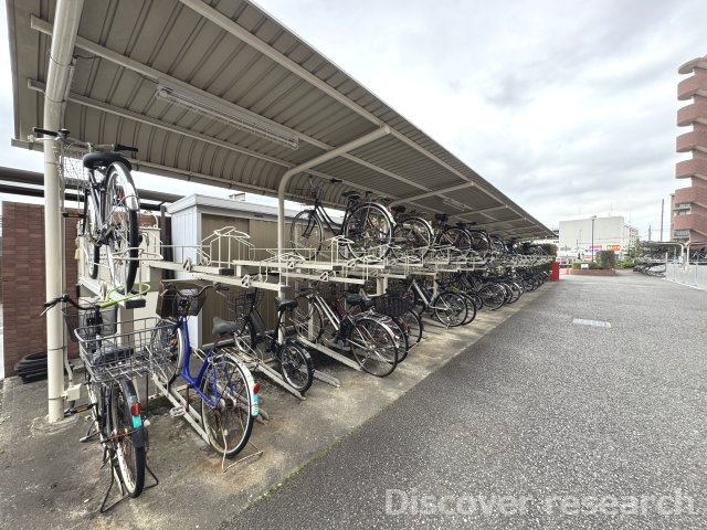 ディナスカーラ南橋本の駐輪場|【駐輪場】