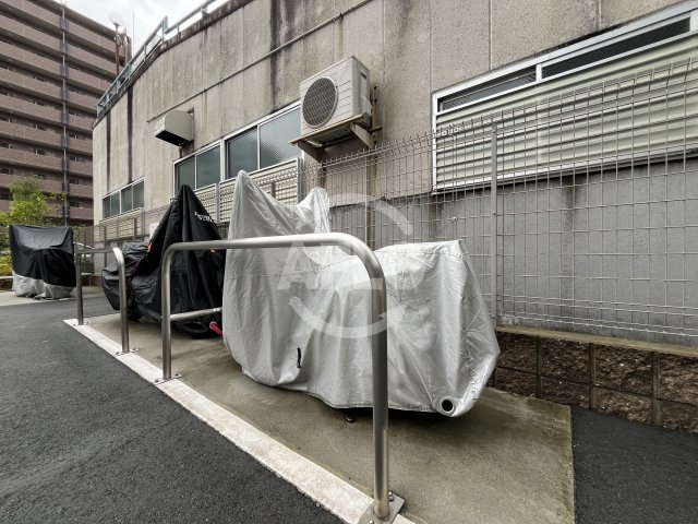 セレニテ西中島アリア弐番館のその他共用部分|セレニテ西中島アリア弐番館　バイク置き場