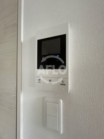 センチュリー江坂のセキュリティ|センチュリー江坂　モニター付きインターホン
