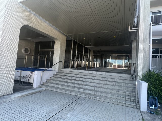 【エントランス】 | 岡本エクセル