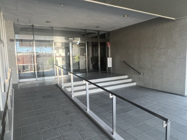 【エントランス】 | 岡本エクセル