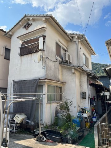 笠岡市富岡売家の外観