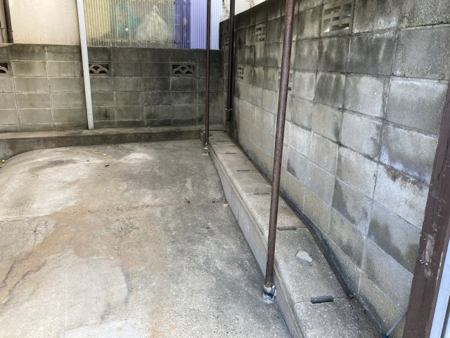 【駐車場】 | 南区柳瀬店舗付住居