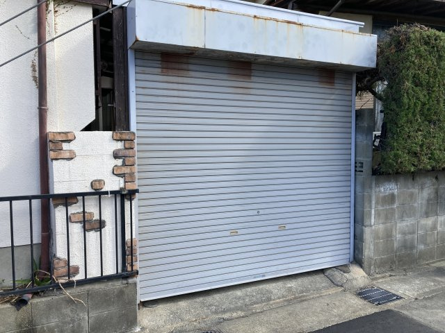 【駐車場】 | 南区柳瀬店舗付住居