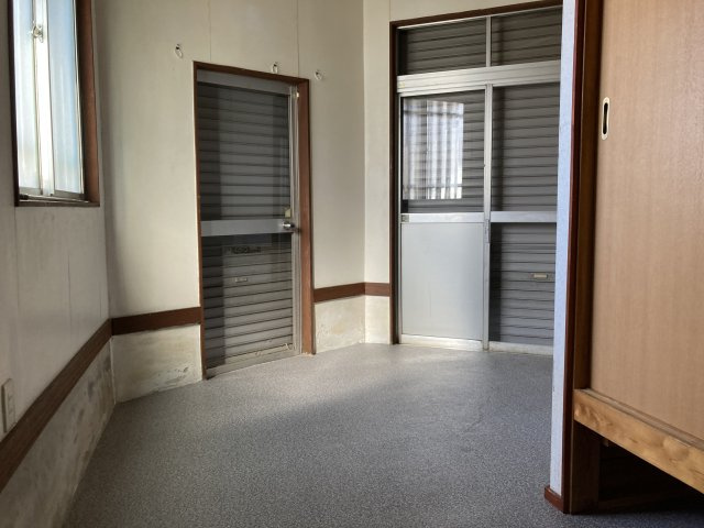 【その他】 | 南区柳瀬店舗付住居 | 店舗スペース