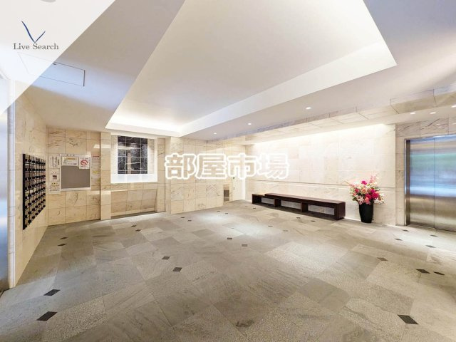レオーネ南千住のロビー