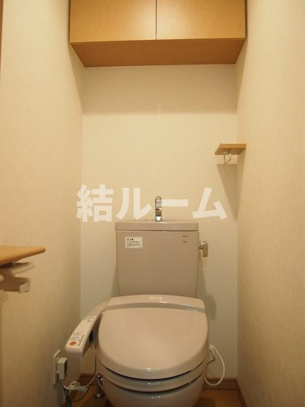 練馬区中村北１丁目の賃貸マンションのトイレ
