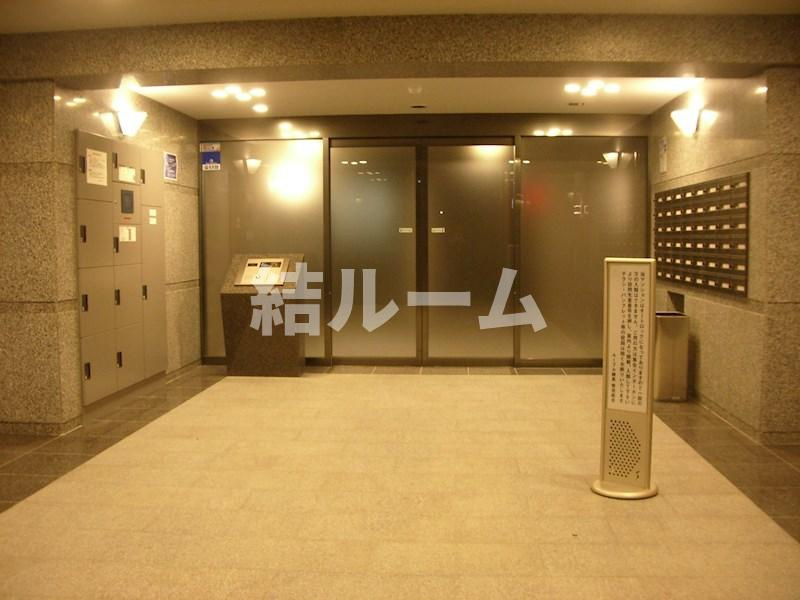 練馬区中村北１丁目の賃貸マンションのロビー