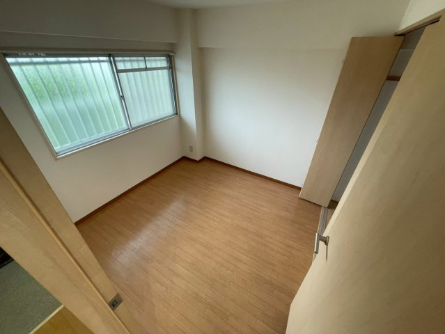 渡辺ハイツの洋室