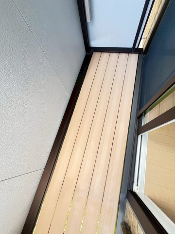 ドエル寿楽荘のバルコニー