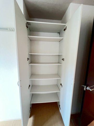 ドエル寿楽荘の収納